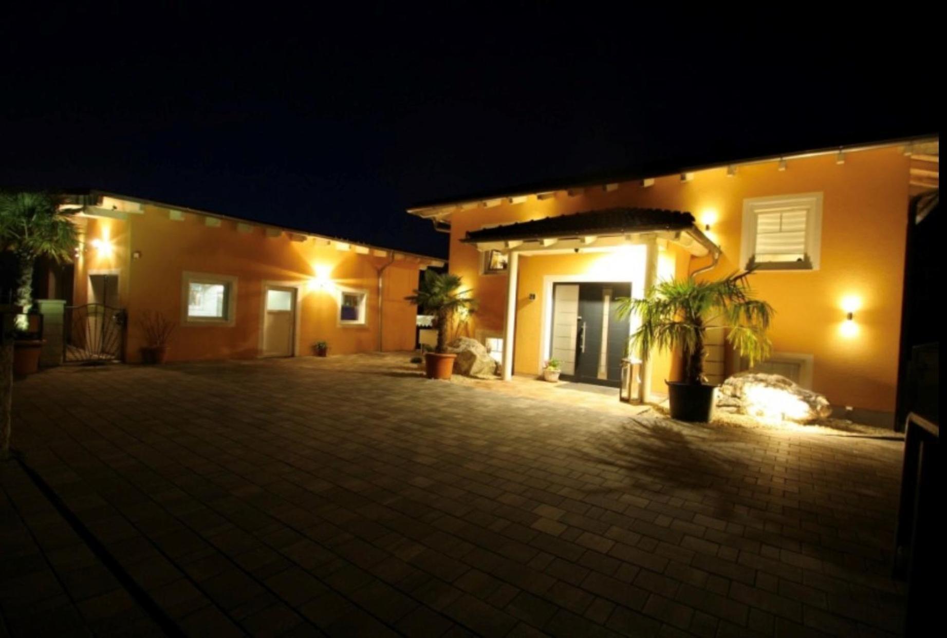 5 Sterne Centurion Ferienhaus Villa 2 Pools 86 Zoll Tv Aldersbach エクステリア 写真