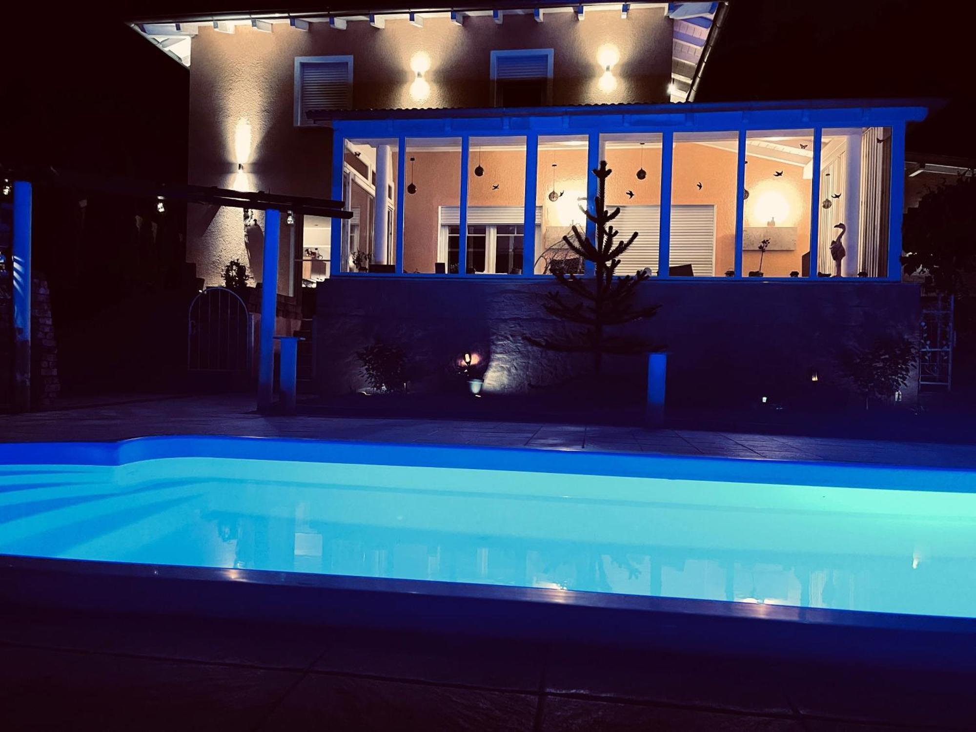 5 Sterne Centurion Ferienhaus Villa 2 Pools 86 Zoll Tv Aldersbach エクステリア 写真